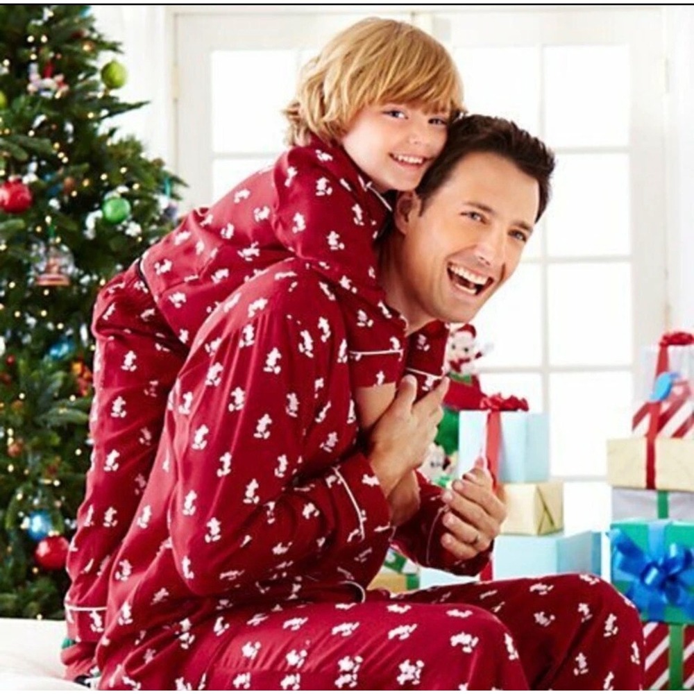 Disney Store Mickey Mouse Mens Large Red White All Over Print Pajama Set Luxury